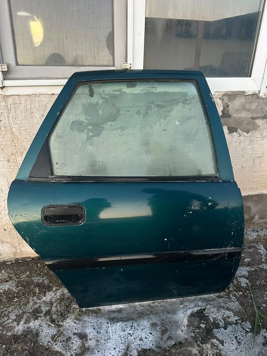 Двери пассажирский на Opel vectra