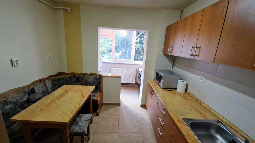 Inchiriez ap. 2 camere, zona Podgoria langa Parc si Malul Muresului