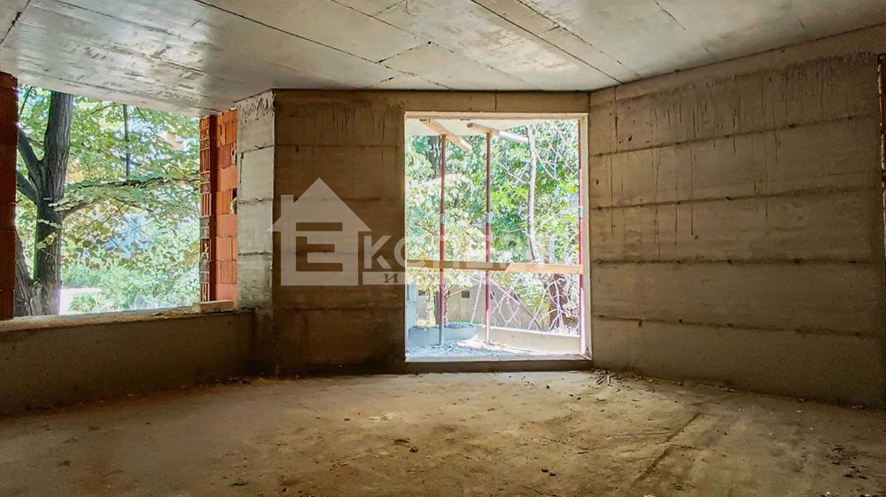 Продава се Тристаен апартамент в Пловдив, Кючук Париж - 86 кв.м за 1600 €/кв.м - Снимка #12