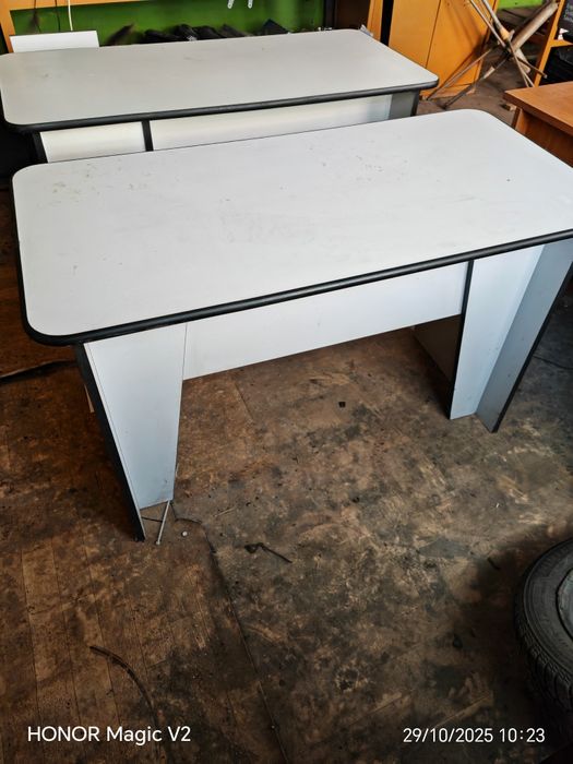 Birouri pentru casă sau firme