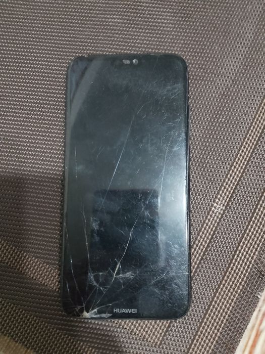 Vând huawei pe 20 lite