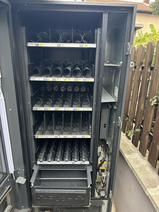 Вендинг хладилна машина Vendo