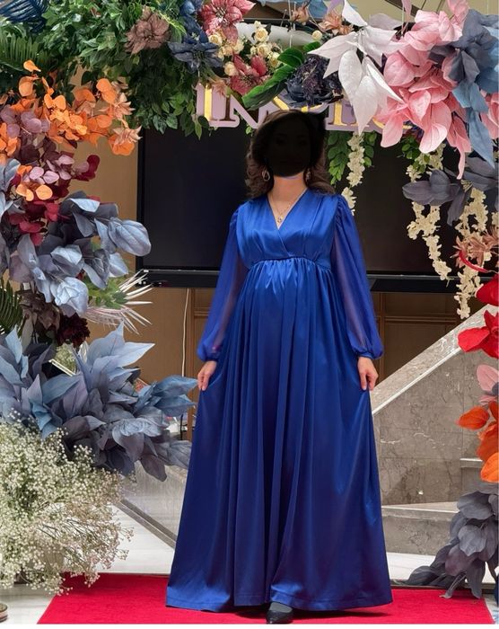 Продам очень нарядное платье