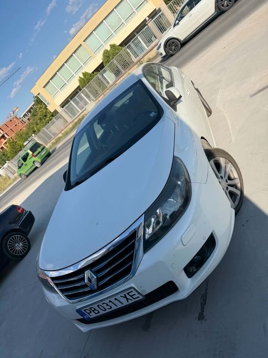 Renault Latitude