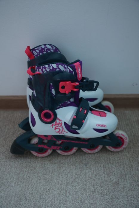 Role copii (fetita) + casca de protectie cadou.