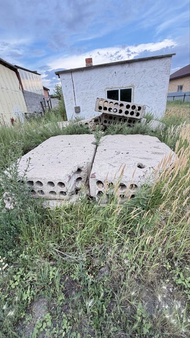 Бесплатно отдам блоки