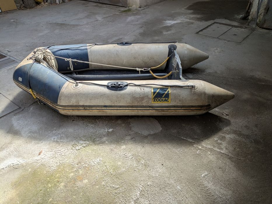 Надуваема лодка Динги