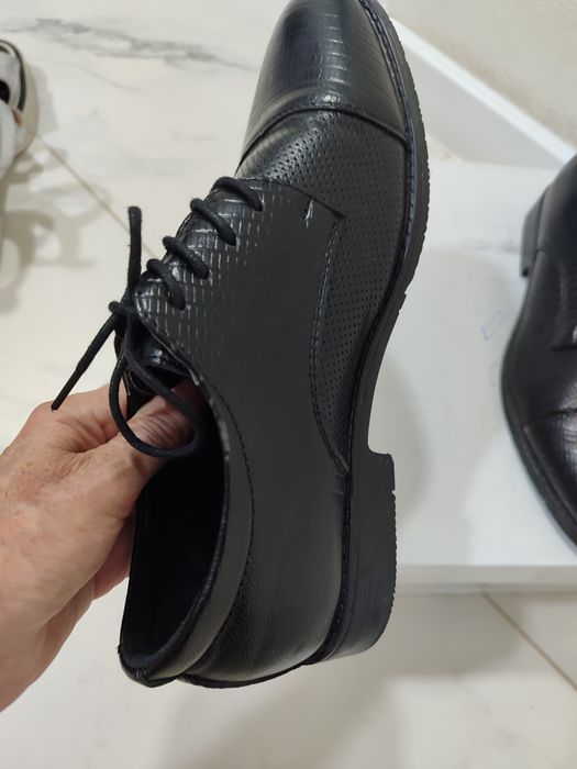 Туфли на мальчика 38-39 размер