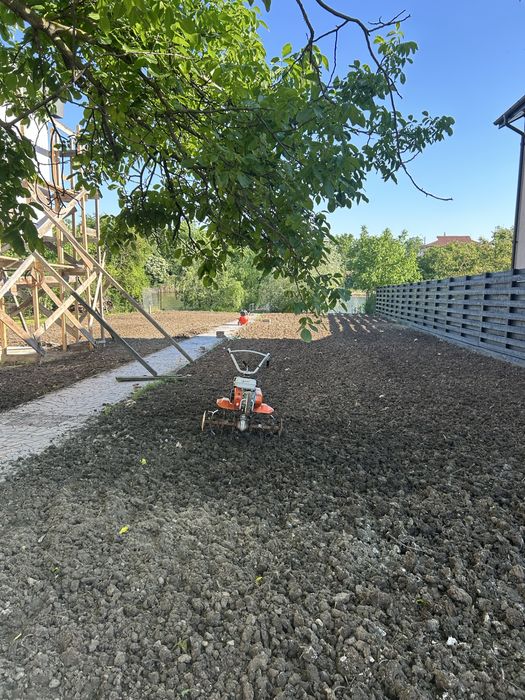 Inchirieri scule: Placa compactoare, Motosapa, Pompa de Zugravit. Etc