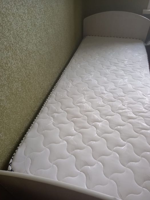 Продам 2 кровати Срочно