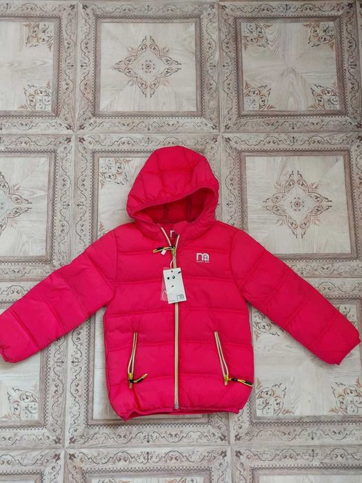 Курточка девочке