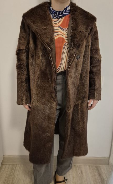 Haina de blana naturala de nutrie autentica