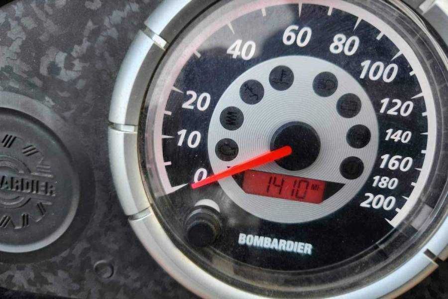 Моторна шейна Skidoo Rotax 600 Bombardier