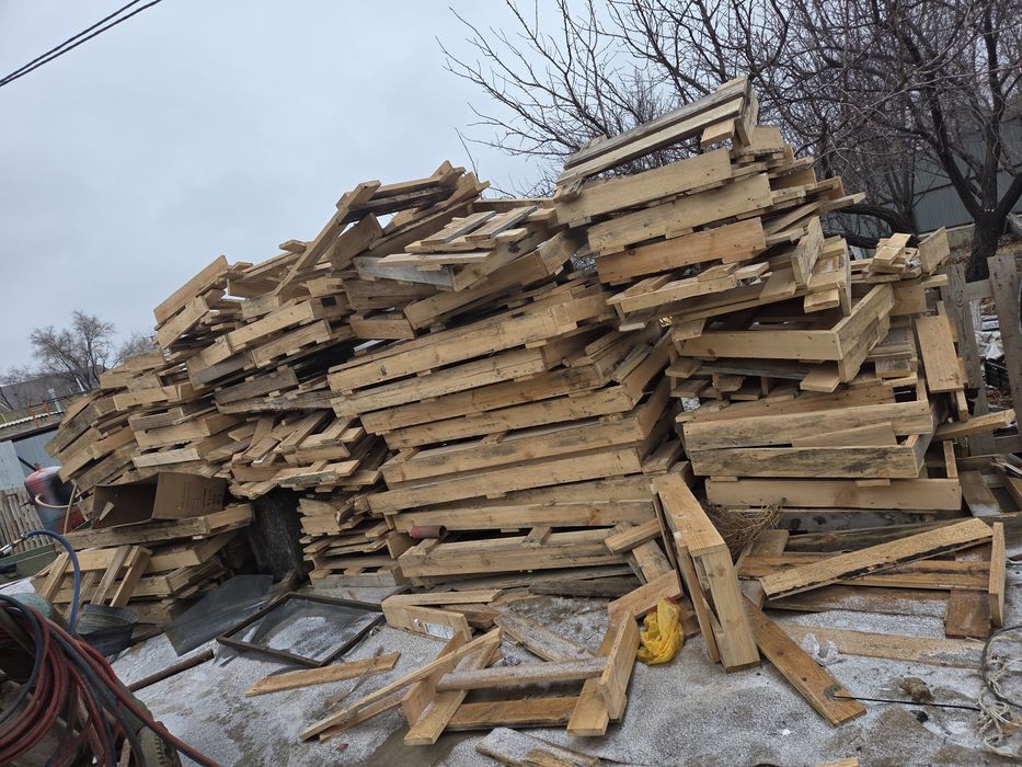 Доски на черный потолок!