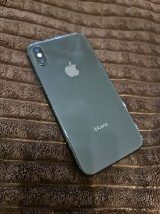 Продам IPhone X 64GB