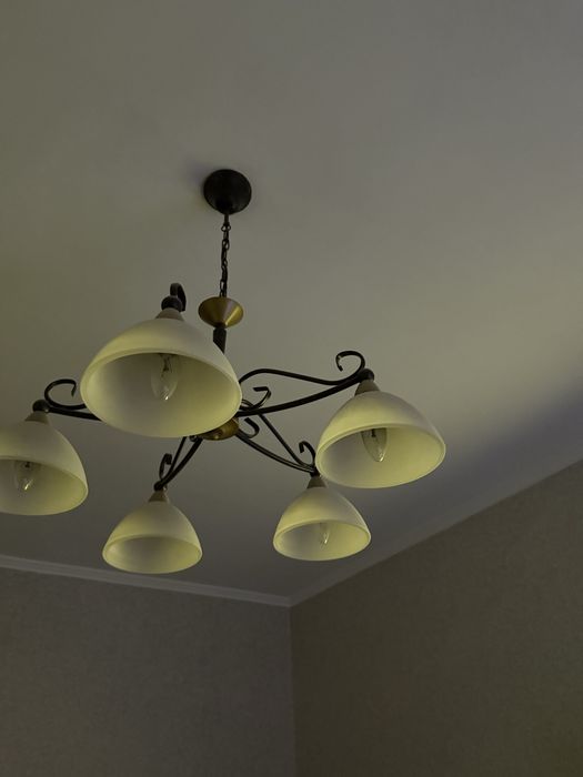 Люстра классика 4000