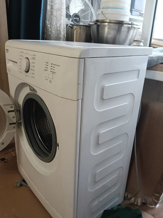 Стиральная машинка Beko. .