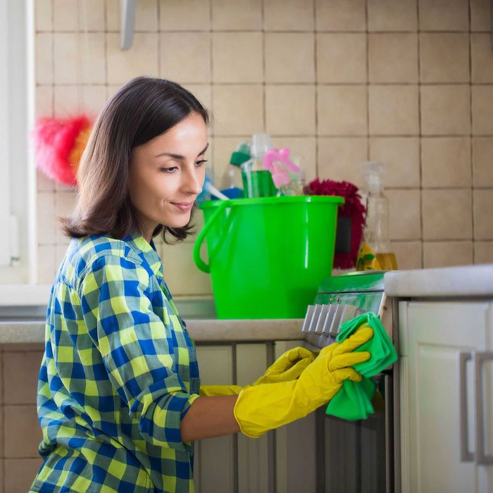 Set 4 capace protectie plita si aragaz din inox in 2 marimi 16 + 20 cm