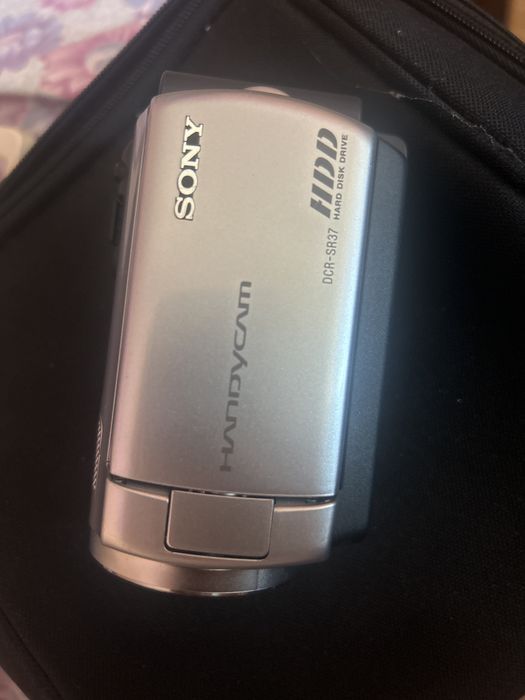 Видеокамера Sony DCR-SR37 HDD