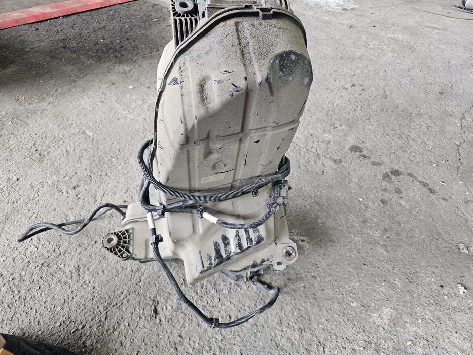 Резервоар Adblue за Audi Q7 4m