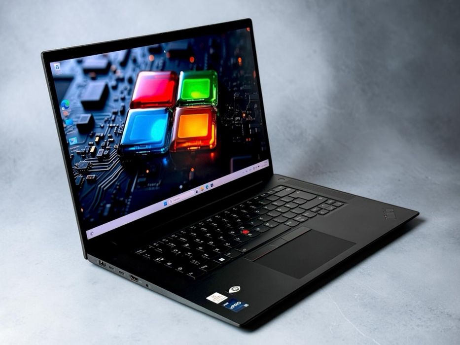 Lenovo ThinkPad P1 Gen 5 16" 4K i7-12800H 32RAM 512SSD RTX A1000
