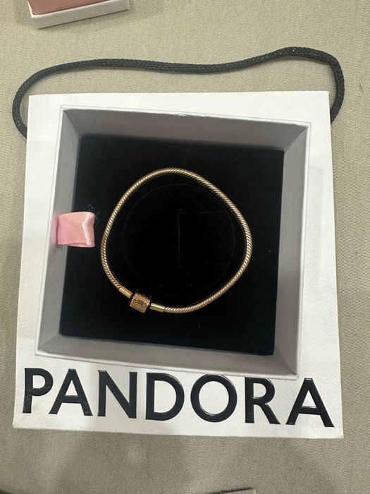 Браслет PANDORA и шармик Стич