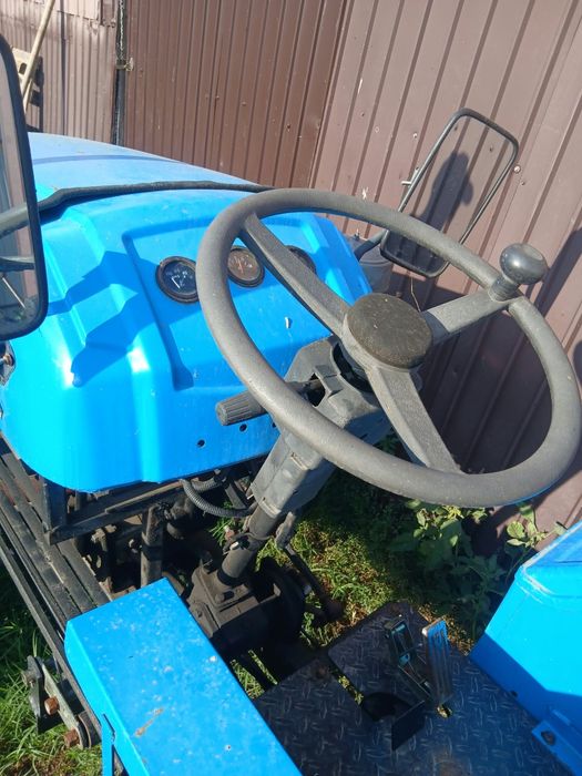 Se vinde tractor