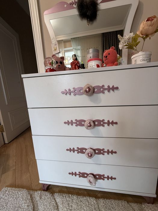 Кровать 90х200 и комод