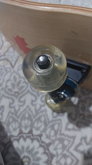 Скейт из канадского клена