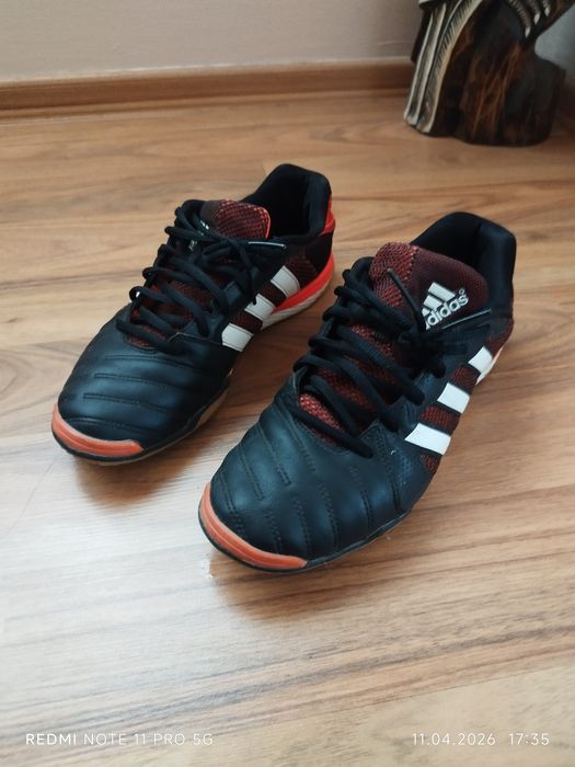 Маратонки Adidas sala 43