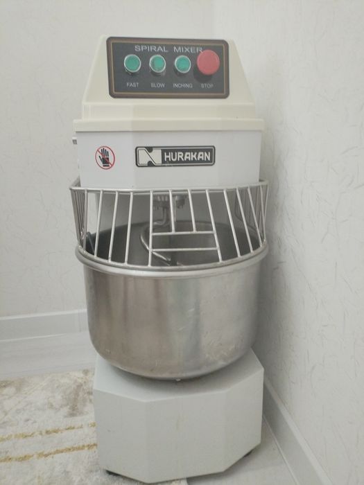 Продам Тестомес HURAKAN