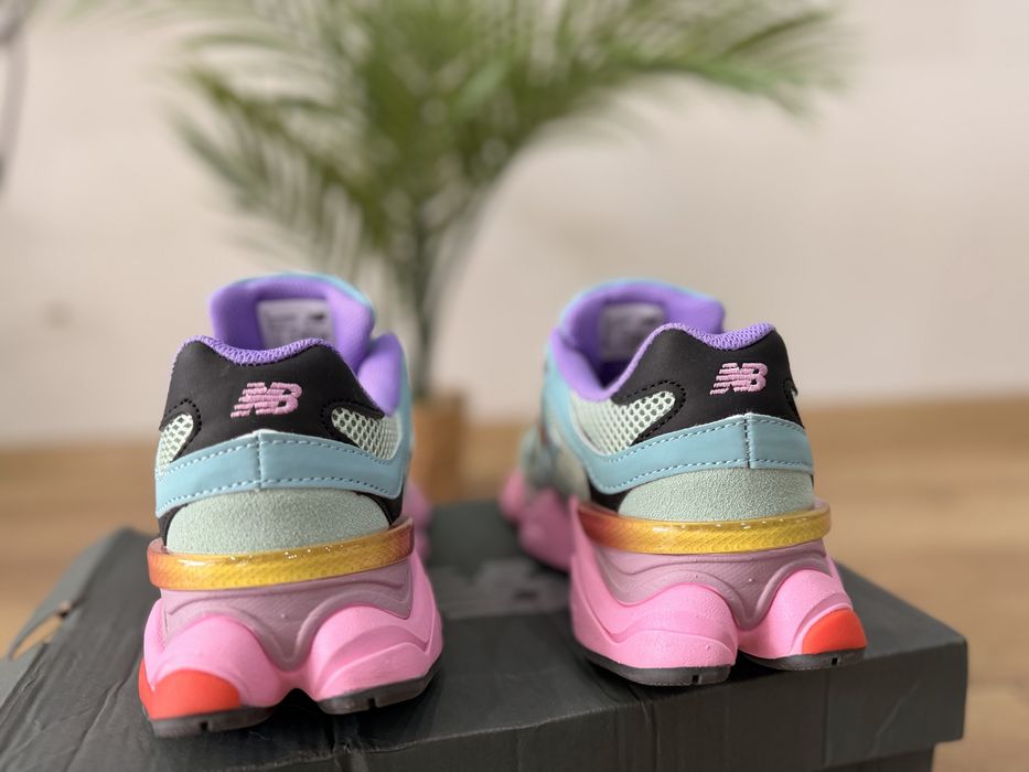 Дамски маратонки New Balance 9060