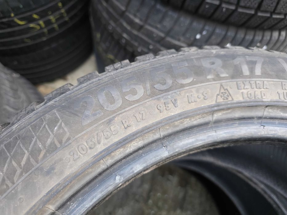 2бр Всесезонни гуми 205 55 17 - Semperit