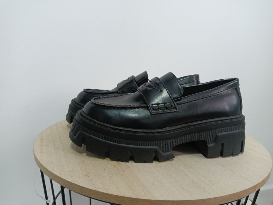 Pantofi H &M mărimea 35