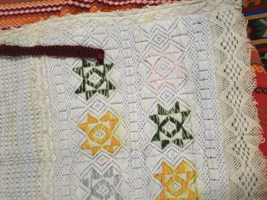 Автентични престилки за ямболски белкосник, носия, кукери, Тракия