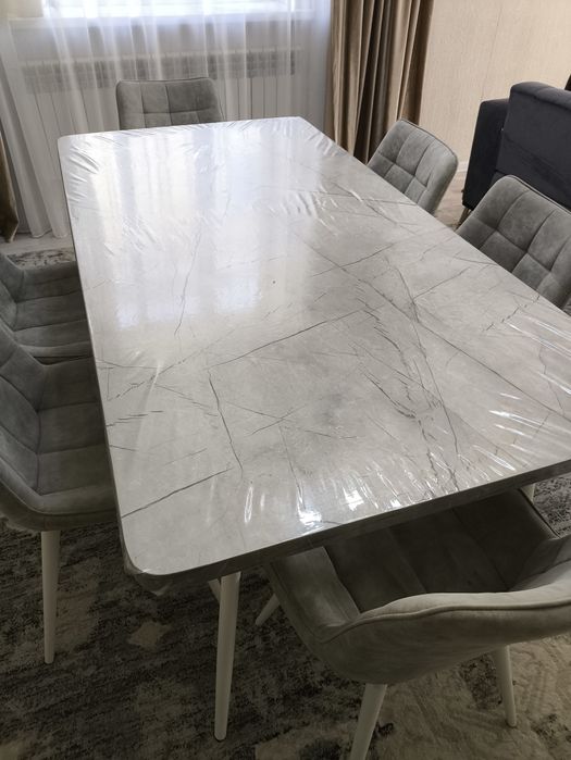 Комплект стол стулья 120000тг