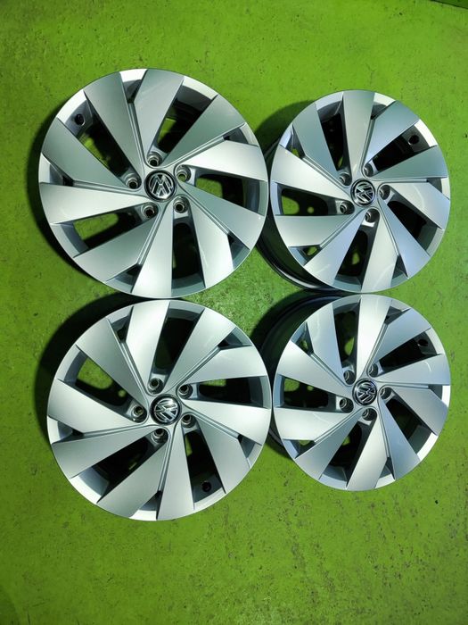 17 5x112 Vw Golf 8 лети джанти 5х112 голф