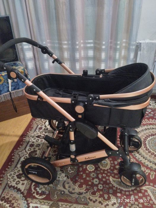 Продам новую коляску