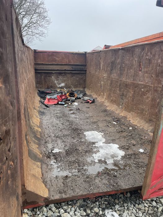 Container Abrochipar