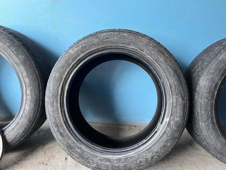 Продам шины летние 235/55/18