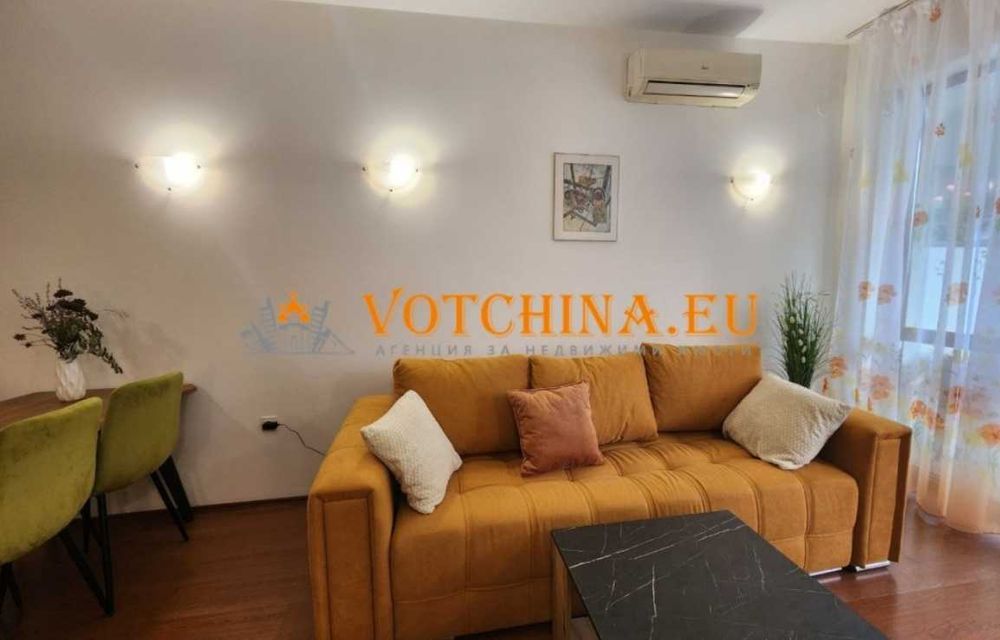 Продава се Двустаен апартамент в Варна, Център - 73 кв.м за 674 €/кв.м - Снимка #2