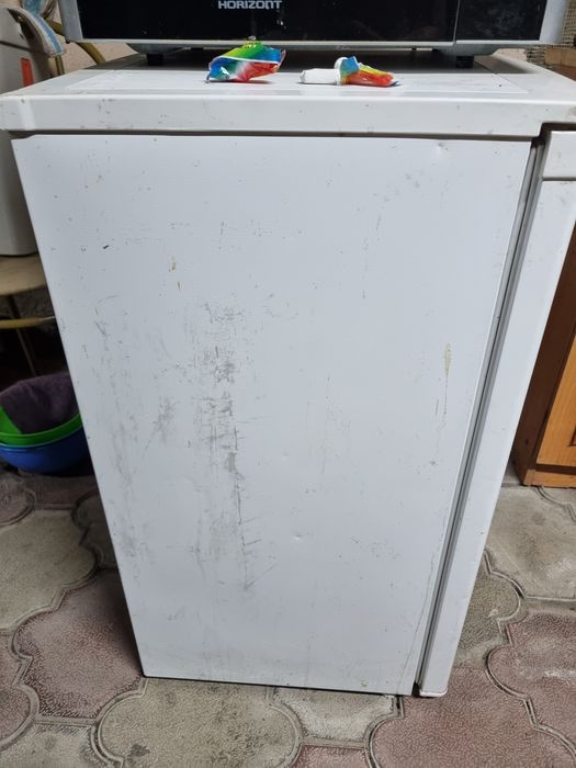 Продам морозилку