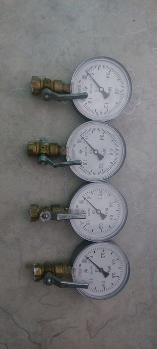 технический манометр МТ-100