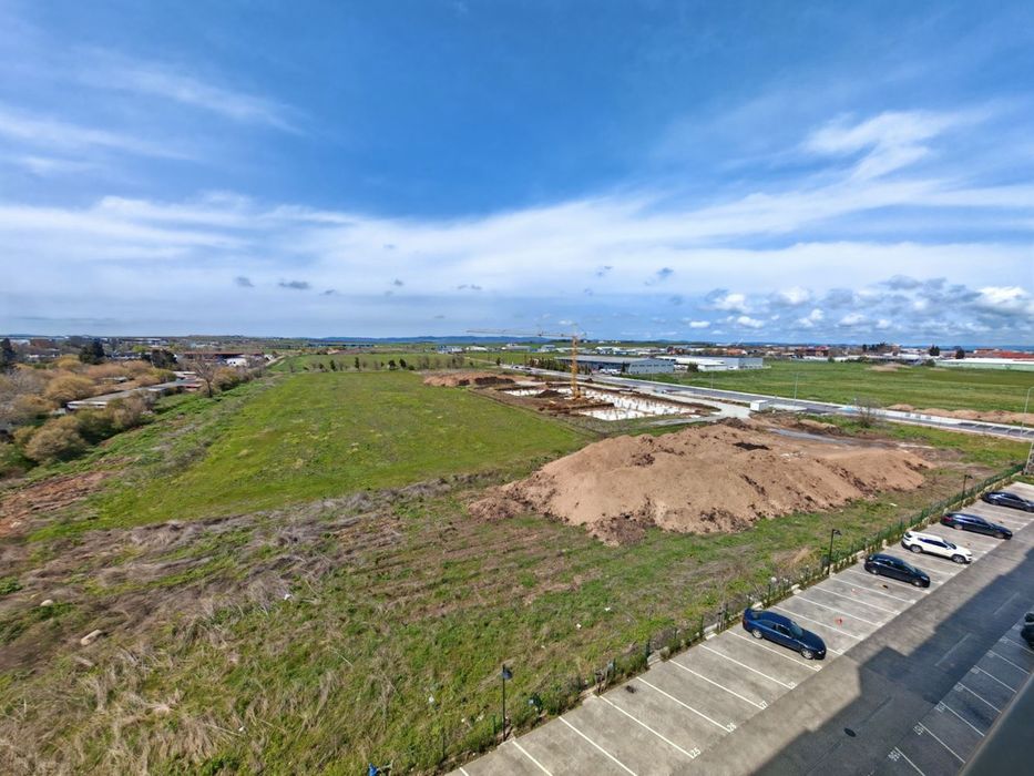 Голям двустаен апартамент в Хелена резиденс. АКТ 16. Среден етаж.