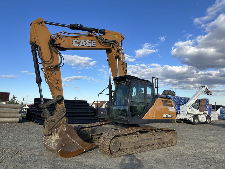 Excavator CASE CX210D