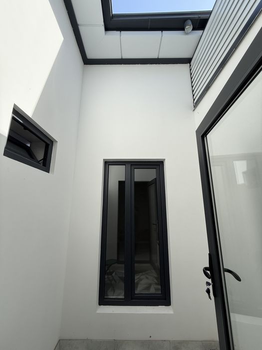 4 хонали евро коттедж сотилади! Сергили Хонобод