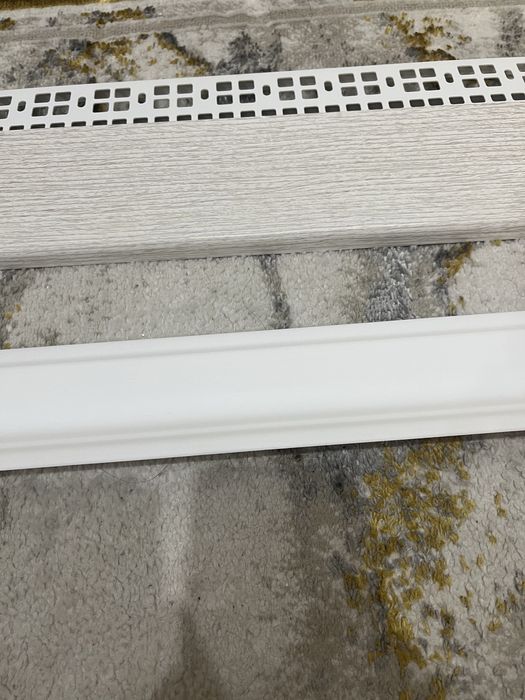 Продам плинтусы и галтели