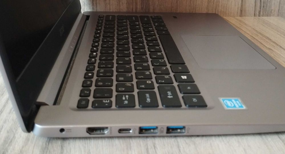 Acer Swift SF114-32 series