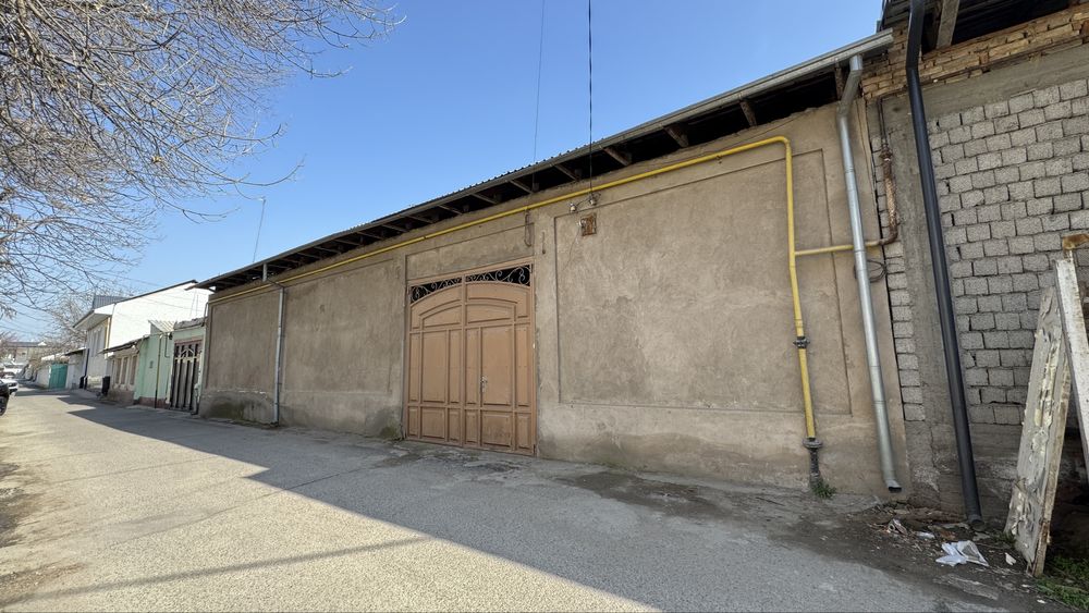 Hovli uy sotiladi 4 sotix