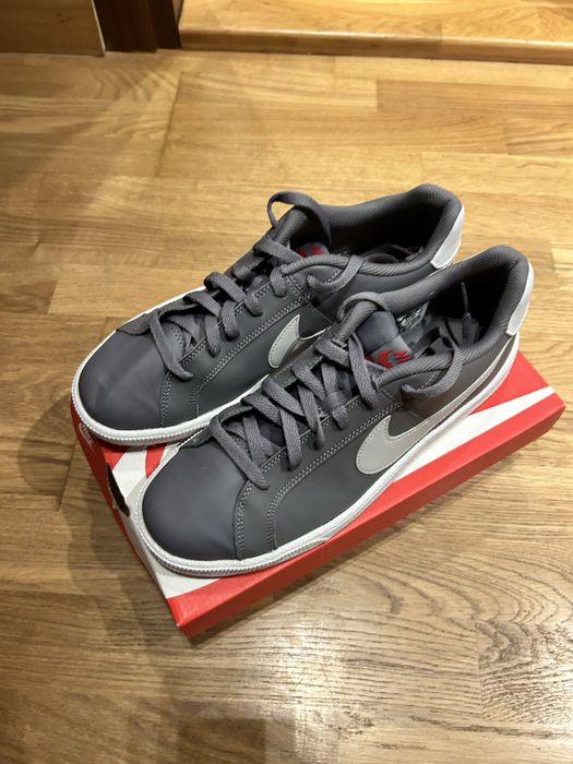 Nike court royal grey 42,5 КАТО НОВИ